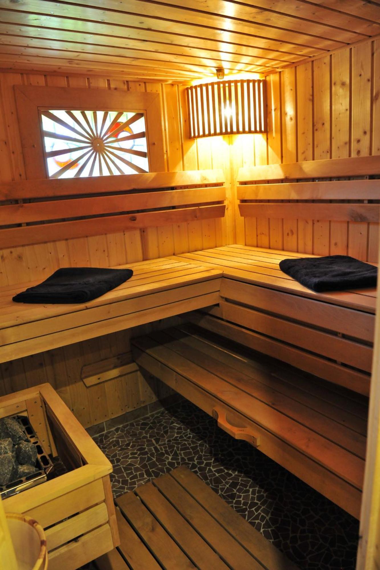 Exklusives Ferienhaus "Waldzauber" Ruhe Und Natur Pur Am Waldrand Geniessen シェーンハイデ エクステリア 写真